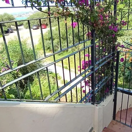 Surf House, Apartamento En La Playa De Apartment *